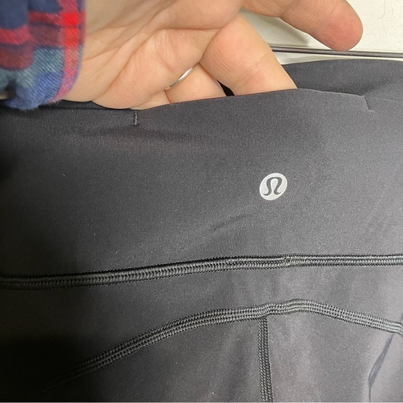 Lululemon Mix and mesh crop leggings Capri leggings size‎ 6 - Picture 7 of 11